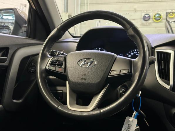 Hyundai Creta I с пробегом 2019 года, цена 1 927 000 рублей, 77000 км, внедорожник, Автокод Объявления