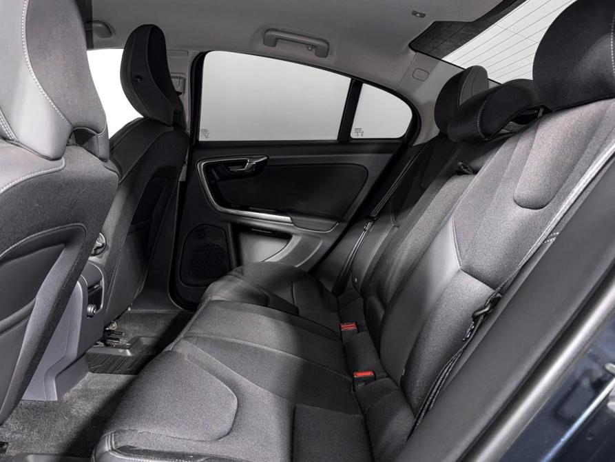 Volvo S60 II Рестайлинг Санкт-Петербург  - изображение 12