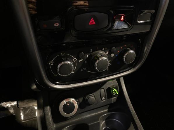 Renault Duster I с пробегом 2013 года, цена 980 000 рублей, 178820 км, внедорожник, Автокод Объявления