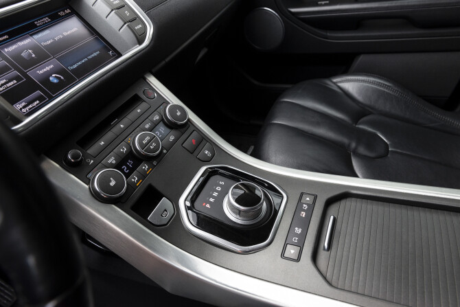 Land Rover Range Rover Evoque I с пробегом 2012 года, цена 2 090 000 рублей, 143042 км, внедорожник, Автокод Объявления