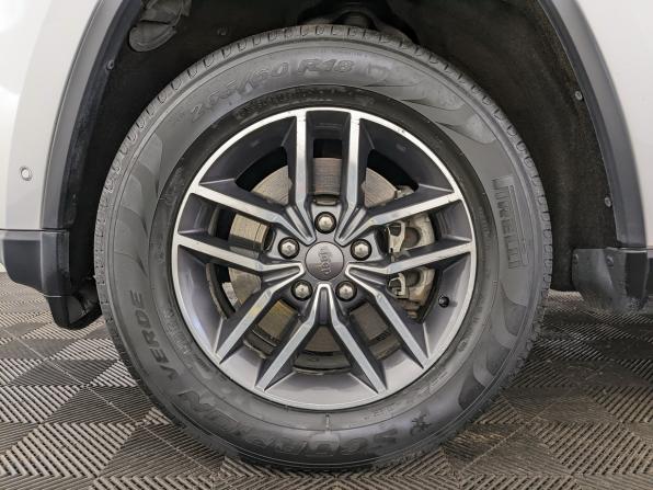 Jeep Grand Cherokee IV (WK2) Рестайлинг с пробегом 2018 года, цена 3 850 000 рублей, 75079 км, внедорожник, Автокод Объявления