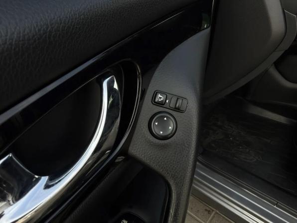 Nissan Qashqai II с пробегом 2016 года, цена 1 650 000 рублей, 115510 км, внедорожник, Автокод Объявления