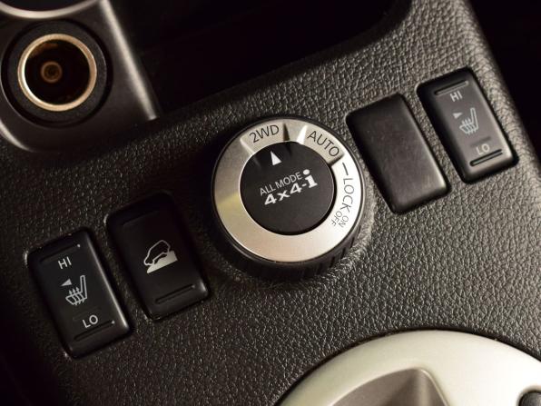 Nissan X-Trail II Рестайлинг с пробегом 2012 года, цена 1 349 995 рублей, 151155 км, внедорожник, Автокод Объявления