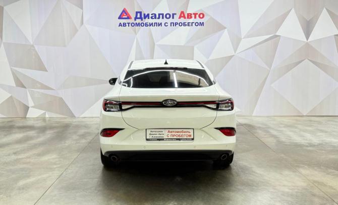JAC J7 I с пробегом 2023 года, цена 1 090 000 рублей, 71626 км, лифтбек, Автокод Объявления