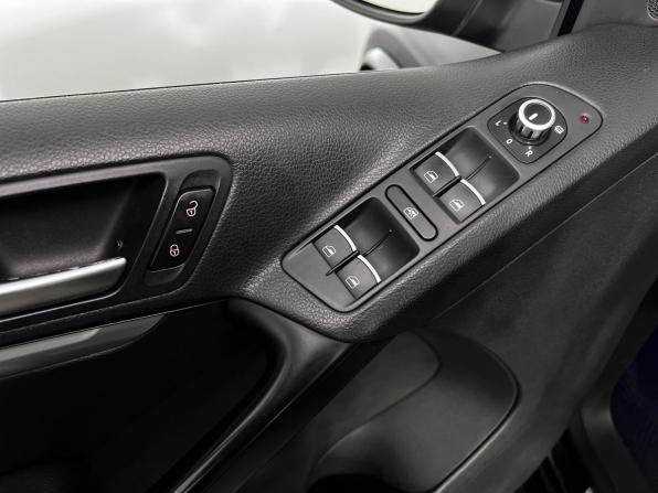 Volkswagen Tiguan I Рестайлинг с пробегом 2015 года, цена 1 850 000 рублей, 158596 км, внедорожник, Автокод Объявления