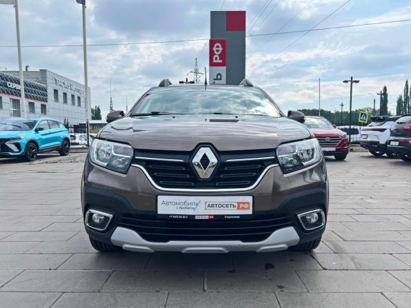 Renault Sandero II Рестайлинг с пробегом 2021 года, цена 1 453 000 рублей, 35600 км, хэтчбек, Автокод Объявления