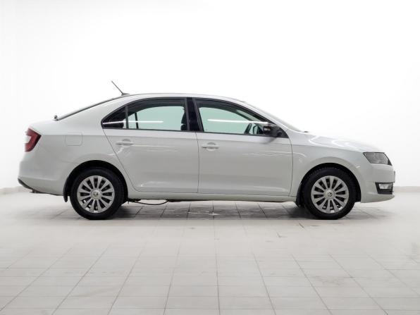 Skoda Rapid I Рестайлинг с пробегом 2019 года, цена 1 420 000 рублей, 90607 км, лифтбек, Автокод Объявления