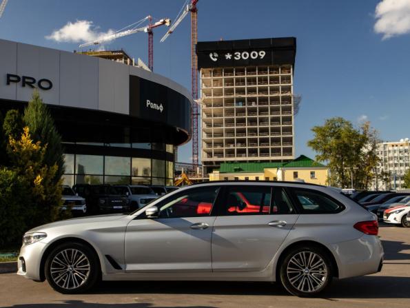 BMW 5 серии VII (G30/G31/G38) с пробегом 2019 года, цена 3 568 000 рублей, 163184 км, универсал, Автокод Объявления