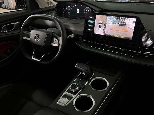 Changan UNI-S I с пробегом 2024 года, цена 2 370 000 рублей, 32333 км, внедорожник, Автокод Объявления
