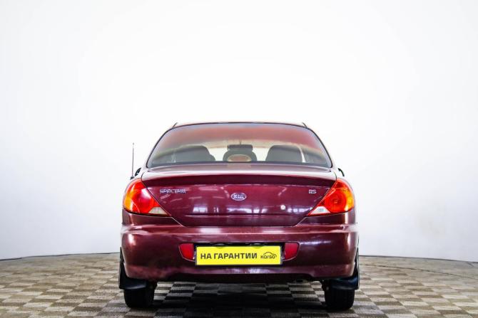 Kia Spectra I Рестайлинг 2 с пробегом 2006 года, цена 329 000 рублей, 300000 км, седан, Автокод Объявления