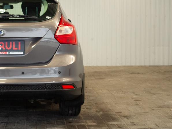 Ford Focus III с пробегом 2013 года, цена 895 000 рублей, 96666 км, хэтчбек, Автокод Объявления