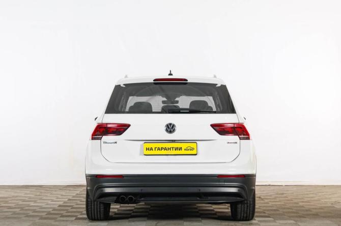 Volkswagen Tiguan II с пробегом 2019 года, цена 2 249 000 рублей, 179000 км, внедорожник, Автокод Объявления