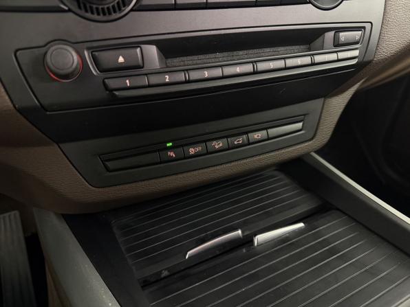 BMW X5 II (E70) Рестайлинг с пробегом 2011 года, цена 1 999 000 рублей, 280000 км, внедорожник, Автокод Объявления