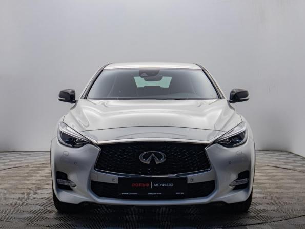 Infiniti Q30 с пробегом 2017 года, цена 2 240 000 рублей, 76206 км, хэтчбек, Автокод Объявления
