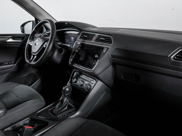 Volkswagen Tiguan II с пробегом 2017 года, цена 1 785 000 рублей, 195754 км, внедорожник, Автокод Объявления