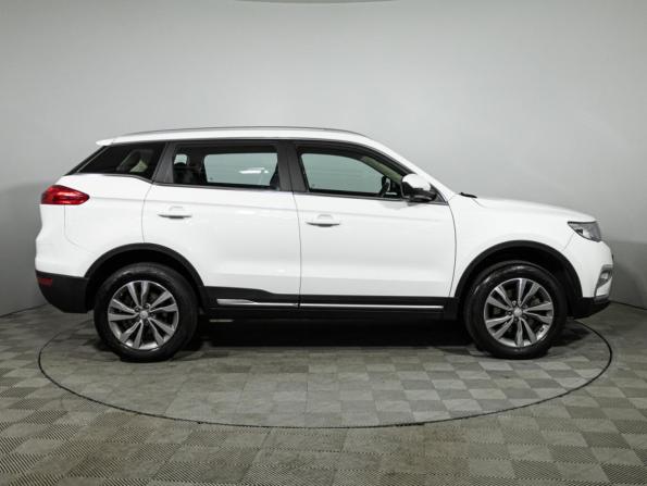 Geely Atlas I с пробегом 2021 года, цена 1 979 700 рублей, 43601 км, внедорожник, Автокод Объявления