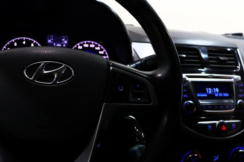 Hyundai Solaris I Рестайлинг Сургут  - изображение 17