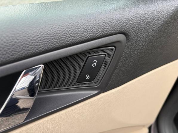 Skoda Superb II с пробегом 2011 года, цена 789 000 рублей, 283000 км, лифтбек, Автокод Объявления