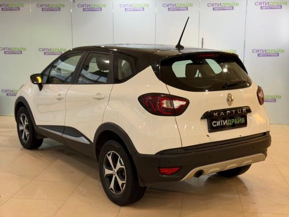 Renault Kaptur I Рестайлинг с пробегом 2021 года, цена 1 159 000 рублей, 158710 км, внедорожник, Автокод Объявления