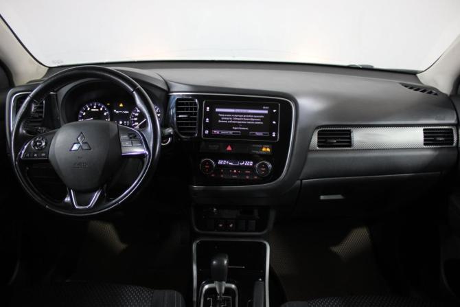 Mitsubishi Outlander III Рестайлинг 2 с пробегом 2018 года, цена 1 449 000 рублей, 249000 км, внедорожник, Автокод Объявления