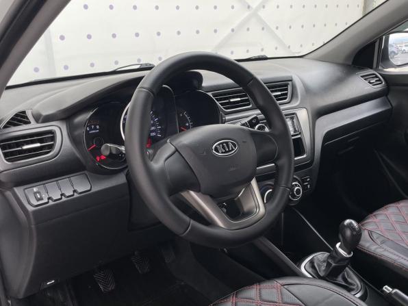 Kia Rio III с пробегом 2012 года, цена 895 000 рублей, 97133 км, седан, Автокод Объявления