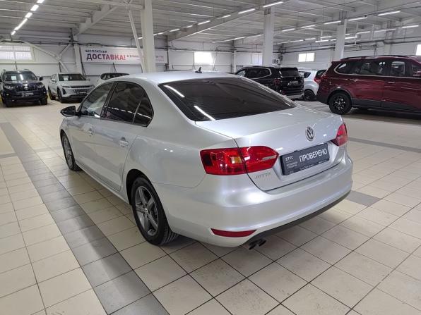 Volkswagen Jetta VI с пробегом 2011 года, цена 805 000 рублей, 298000 км, седан, Автокод Объявления