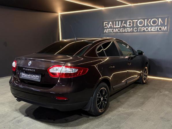Renault Fluence I Рестайлинг с пробегом 2014 года, цена 770 000 рублей, 223726 км, седан, Автокод Объявления