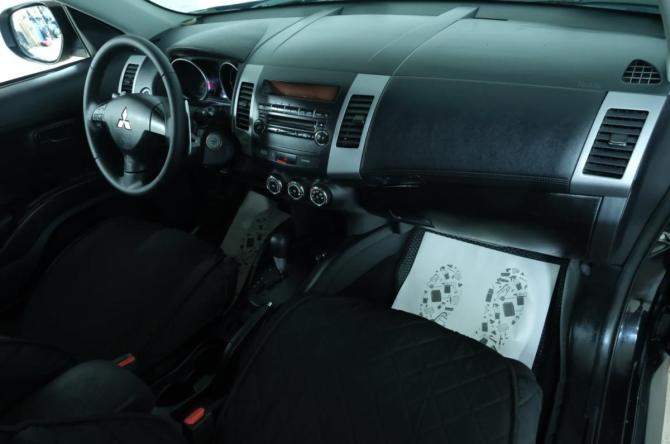 Mitsubishi Outlander II Рестайлинг с пробегом 2011 года, цена 1 339 000 рублей, 235000 км, внедорожник, Автокод Объявления