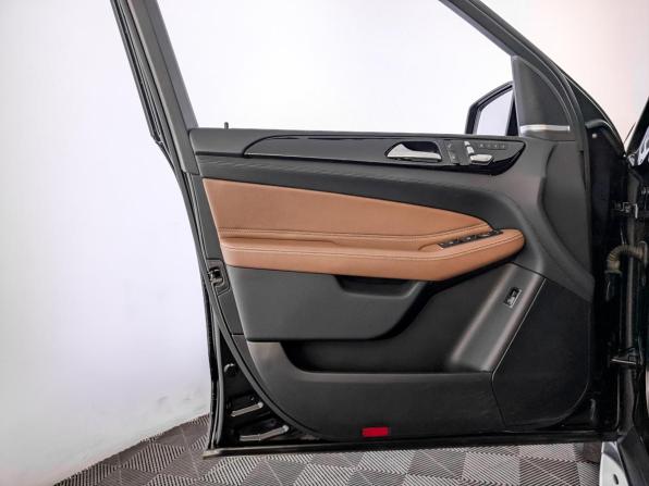 Mercedes-Benz GLE I (W166) с пробегом 2018 года, цена 4 277 500 рублей, 139770 км, внедорожник, Автокод Объявления