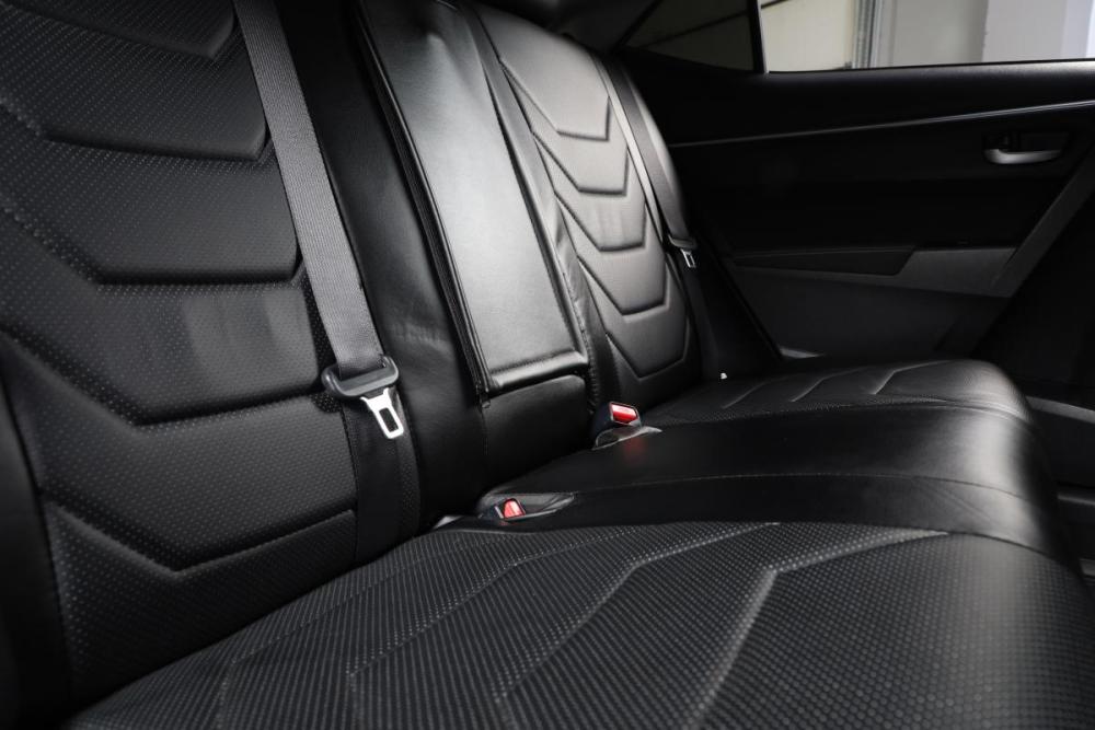 Toyota Corolla XI (E160 E170 E180) Рестайлинг 1 Новосибирск  - изображение 18