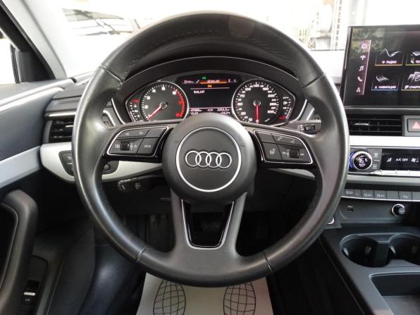 Audi A4 V (B9) Рестайлинг с пробегом 2021 года, цена 2 899 000 рублей, 47056 км, седан, Автокод Объявления