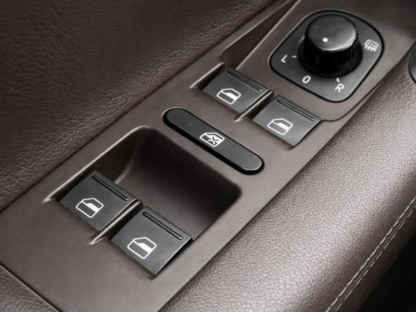 Volkswagen Passat B7 с пробегом 2012 года, цена 1 167 000 рублей, 187002 км, седан, Автокод Объявления