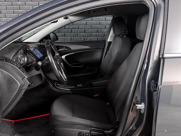 Opel Insignia I Рестайлинг с пробегом 2013 года, цена 1 050 000 рублей, 126433 км, седан, Автокод Объявления