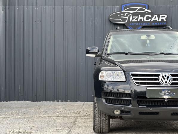 Volkswagen Touareg I Рестайлинг с пробегом 2006 года, цена 699 000 рублей, 265600 км, внедорожник, Автокод Объявления