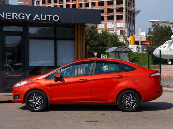 Ford Fiesta Mk6 Рестайлинг с пробегом 2015 года, цена 650 000 рублей, 199549 км, седан, Автокод Объявления