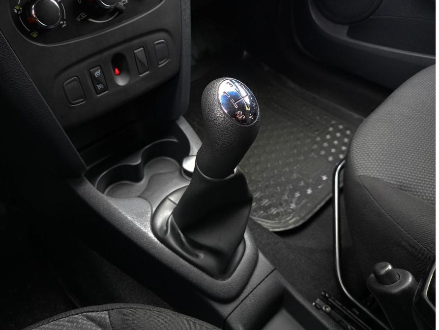 Renault Sandero II Казань  - изображение 16