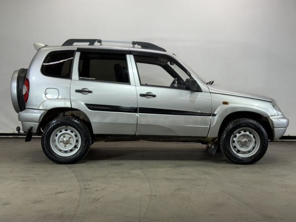 Chevrolet Niva I с пробегом 2007 года, цена 240 000 рублей, 131471 км, внедорожник, Автокод Объявления