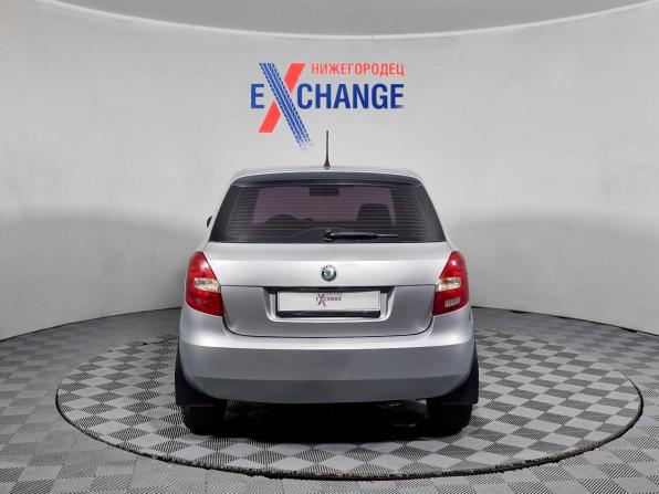 Skoda Fabia II Рестайлинг с пробегом 2012 года, цена 509 000 рублей, 154130 км, хэтчбек, Автокод Объявления