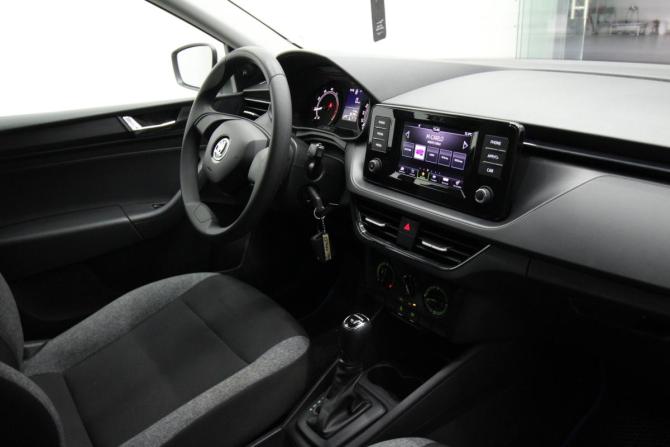 Skoda Rapid II с пробегом 2021 года, цена 1 600 000 рублей, 87000 км, лифтбек, Автокод Объявления