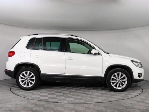 Volkswagen Tiguan I Рестайлинг с пробегом 2011 года, цена 1 617 000 рублей, 145950 км, внедорожник, Автокод Объявления