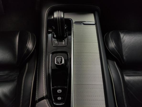 Volvo XC90 II Рестайлинг 1 с пробегом 2021 года, цена 5 890 000 рублей, 88840 км, внедорожник, Автокод Объявления