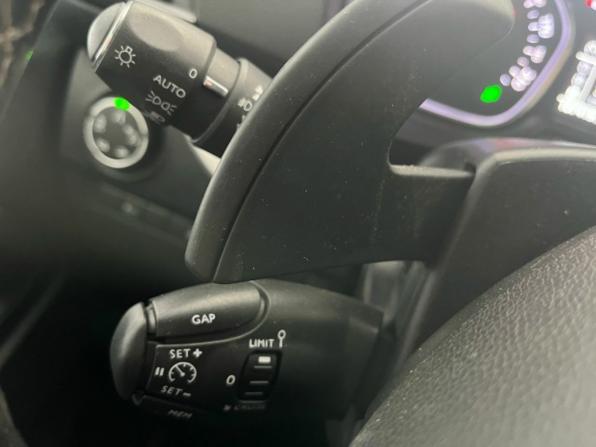 Peugeot Traveller I с пробегом 2019 года, цена 2 499 000 рублей, 107414 км, минивэн, Автокод Объявления