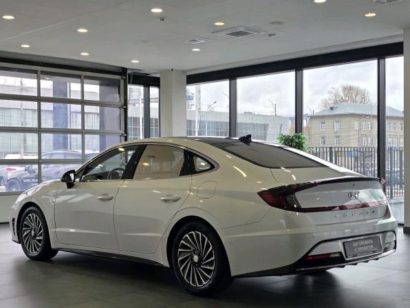 Hyundai Sonata VIII (DN8) с пробегом 2019 года, цена 2 399 000 рублей, 64439 км, седан, Автокод Объявления