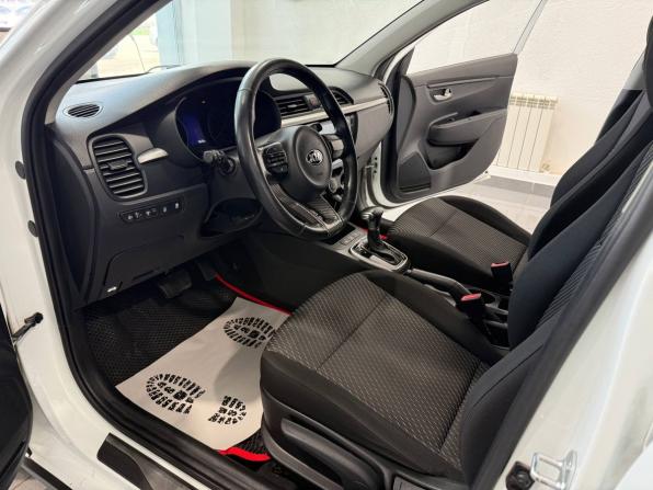 Kia Rio IV с пробегом 2018 года, цена 1 472 000 рублей, 78638 км, хэтчбек, Автокод Объявления