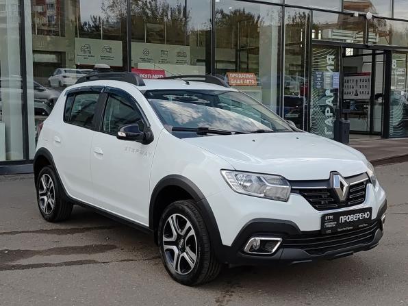 Renault Sandero II Рестайлинг с пробегом 2018 года, цена 1 290 000 рублей, 55296 км, хэтчбек, Автокод Объявления