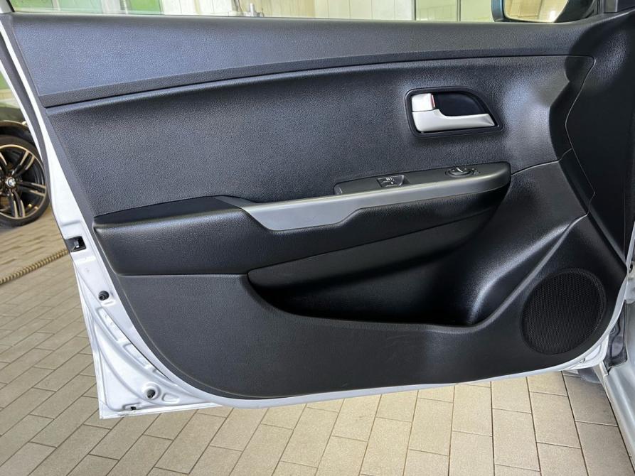 Kia Rio IV Волгоград  - изображение 7