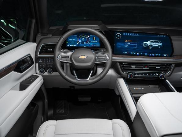 Новый Chevrolet Tahoe V Рестайлинг 2025 года, цена 15 800 000 рублей, внедорожник, Автокод Объявления