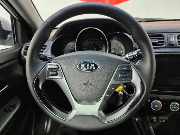 Kia Rio III Рестайлинг с пробегом 2016 года, цена 1 076 000 рублей, 139648 км, седан, Автокод Объявления
