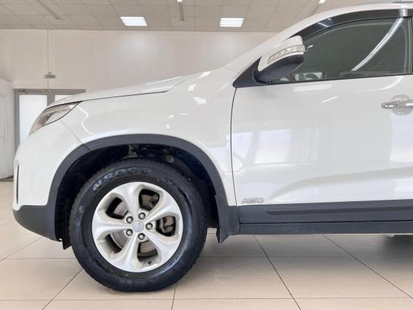 Kia Sorento II Рестайлинг с пробегом 2015 года, цена 1 800 000 рублей, 165760 км, внедорожник, Автокод Объявления
