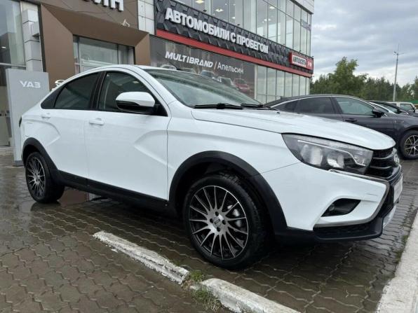 Lada (ВАЗ) Vesta I с пробегом 2018 года, цена 900 760 рублей, 120158 км, седан, Автокод Объявления